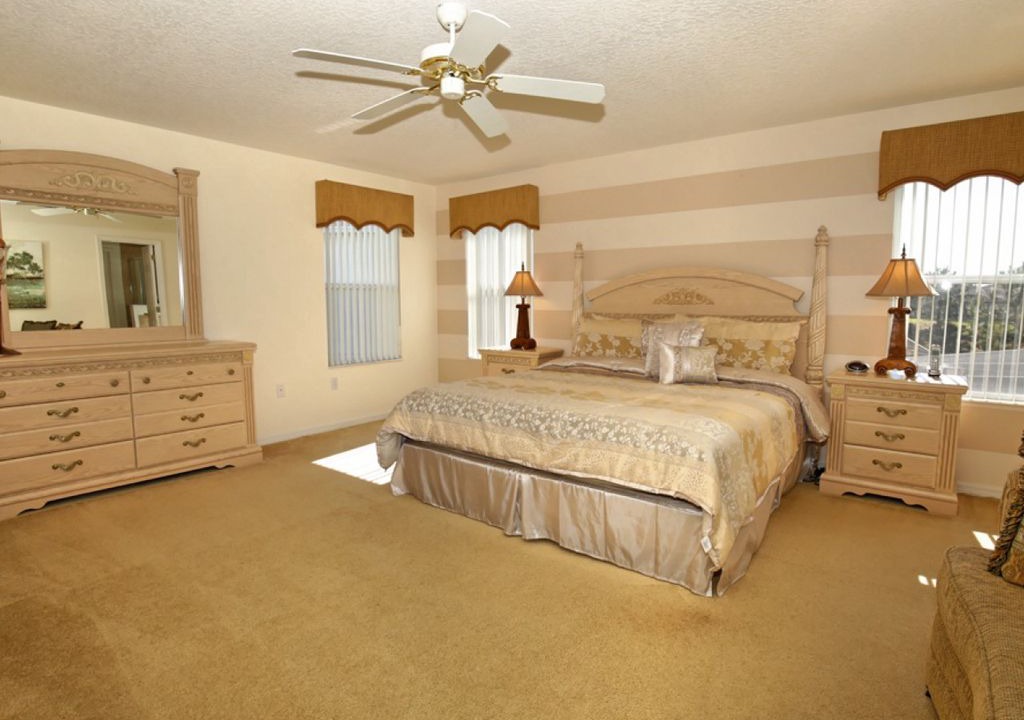 Photo of Bedroom in Windwood Bay