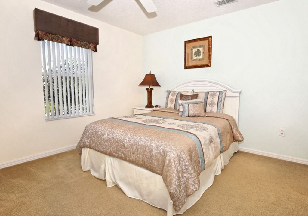 Photo of Bedroom in Windwood Bay