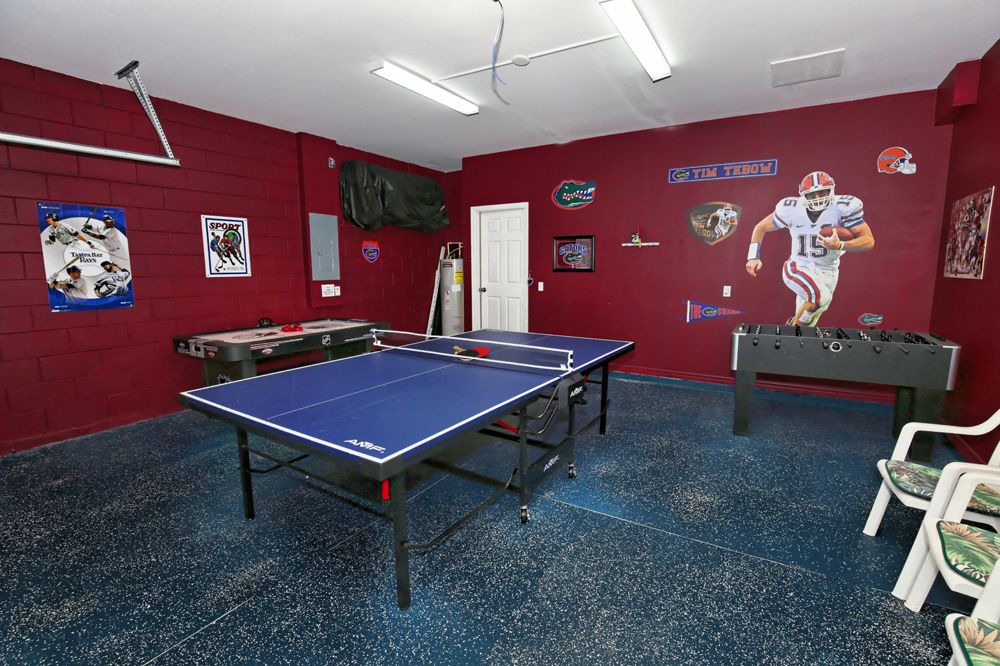 Photo of Livingroom in Windwood Bay