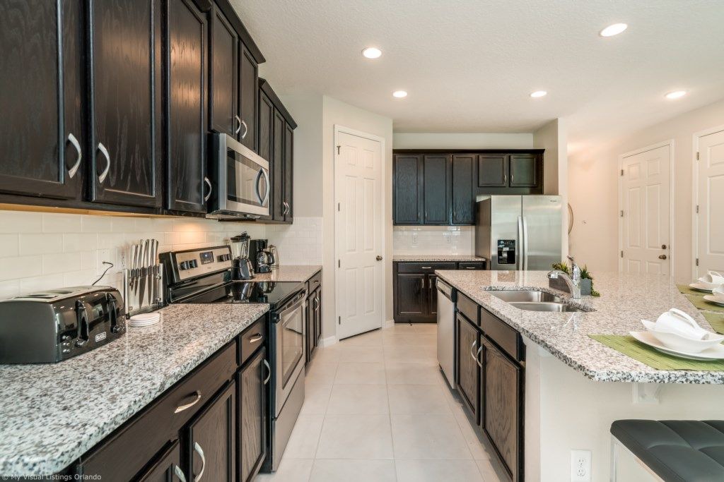 Photo of Kitchen in Buena Ventura Lakes