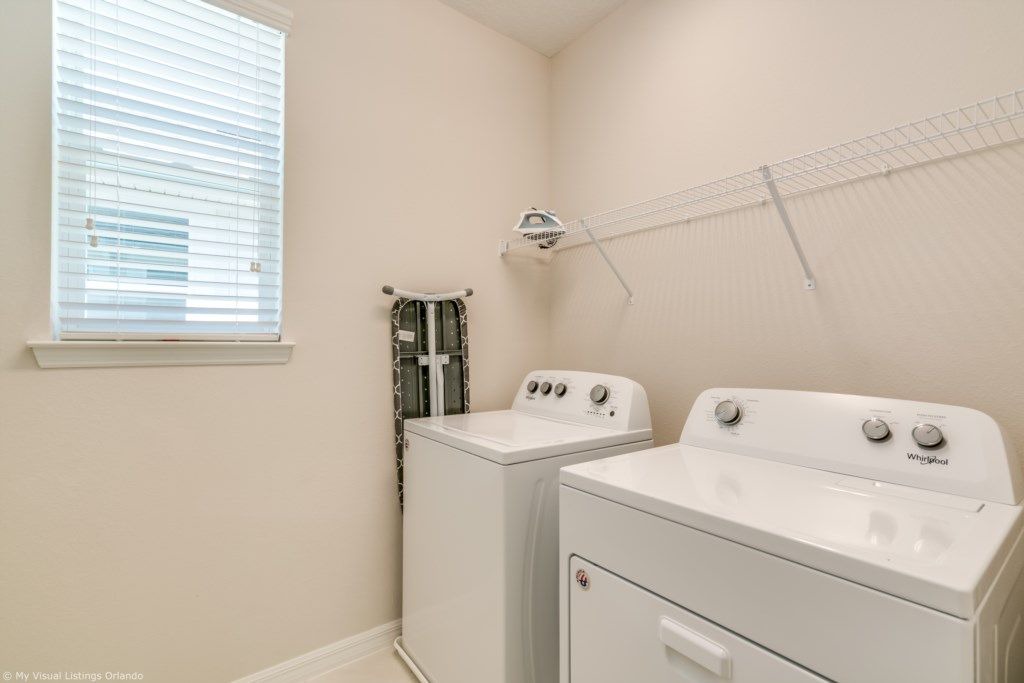 Photo of Bathroom in Buena Ventura Lakes