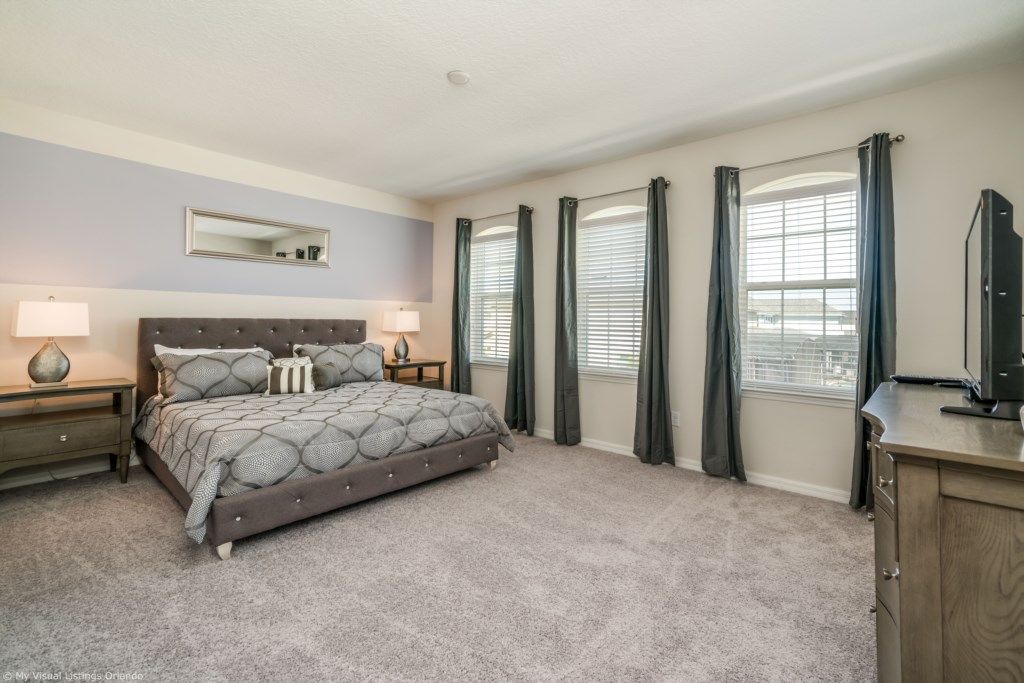 Photo of Bedroom in Buena Ventura Lakes