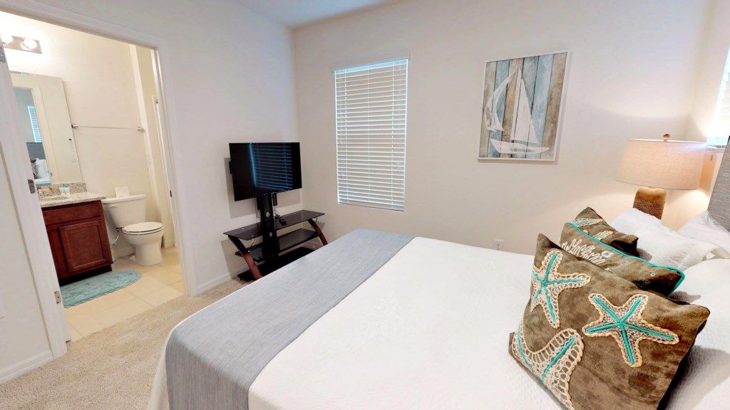 Photo of Bedroom in Loughman
