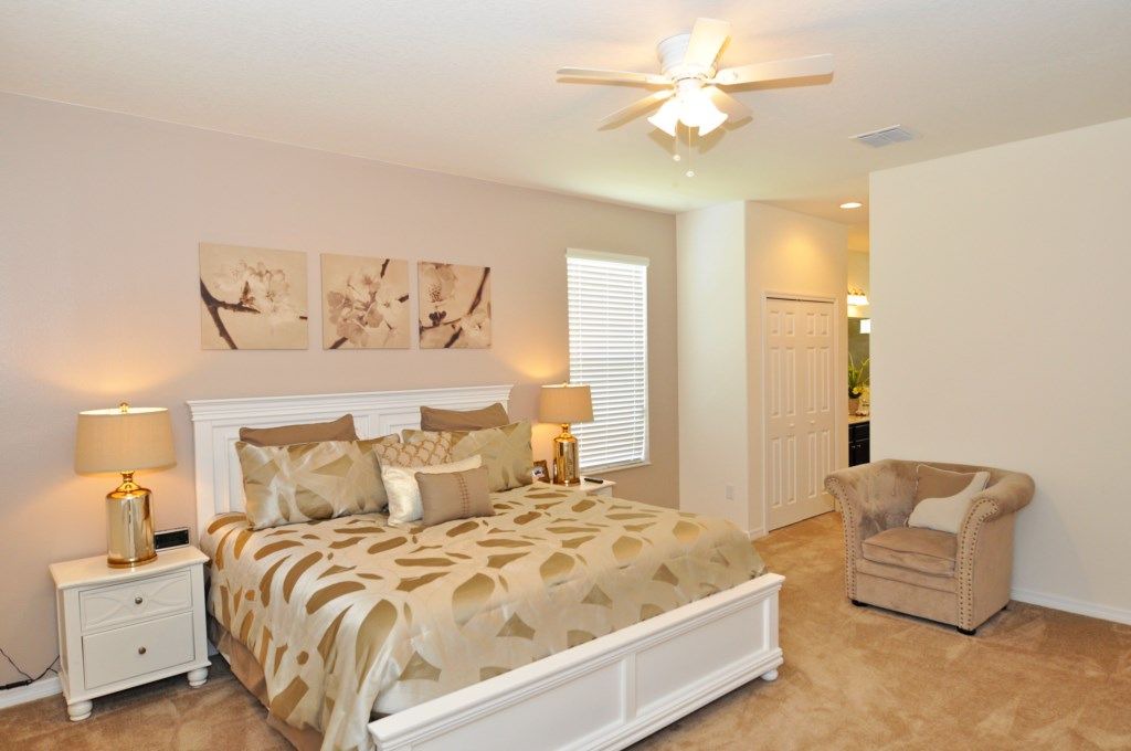 Photo of Bedroom in Watersong