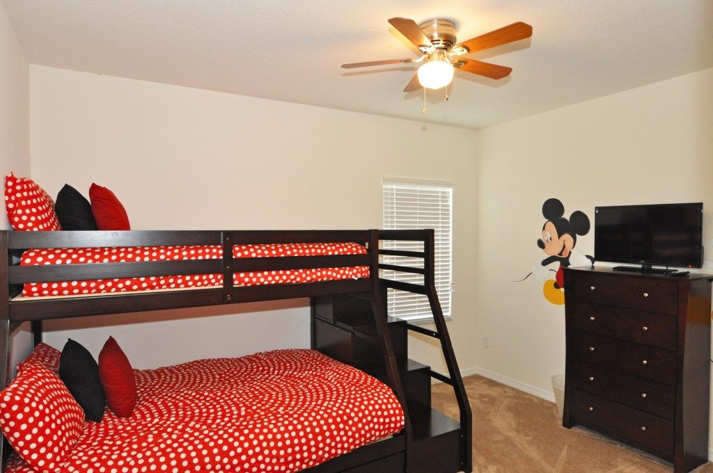 Photo of Livingroom in Watersong