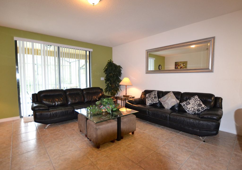 Photo of Livingroom in Cypress Pointe