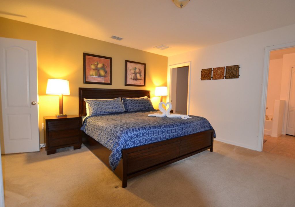 Photo of Bedroom in Cypress Pointe