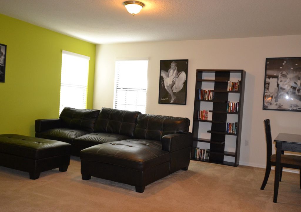 Photo of Livingroom in Cypress Pointe