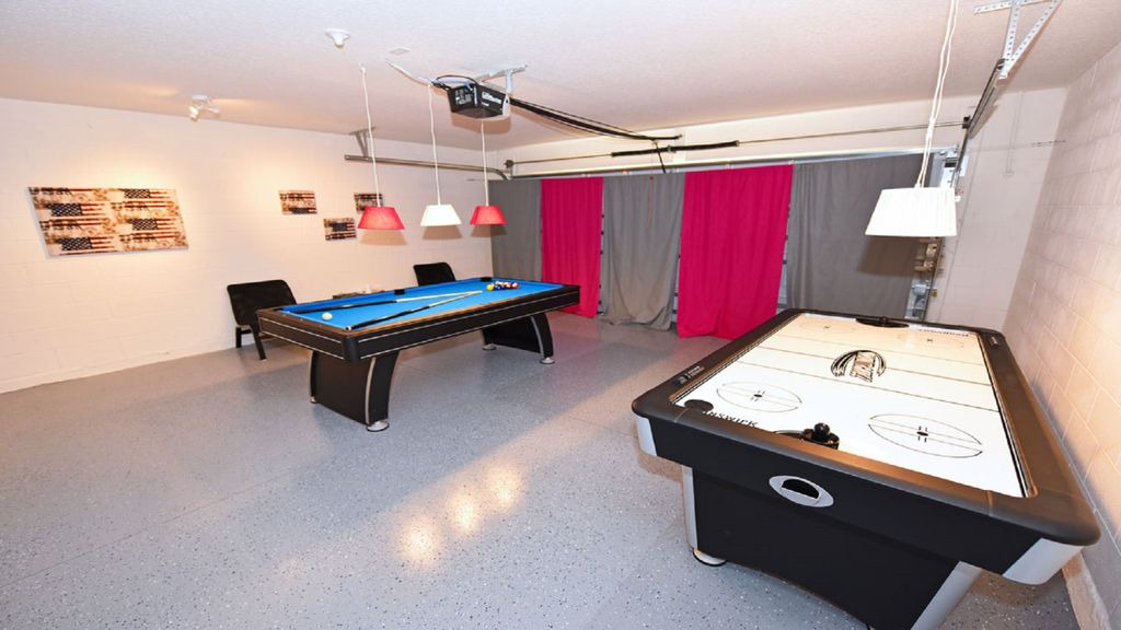 Photo of Livingroom in Cypress Pointe