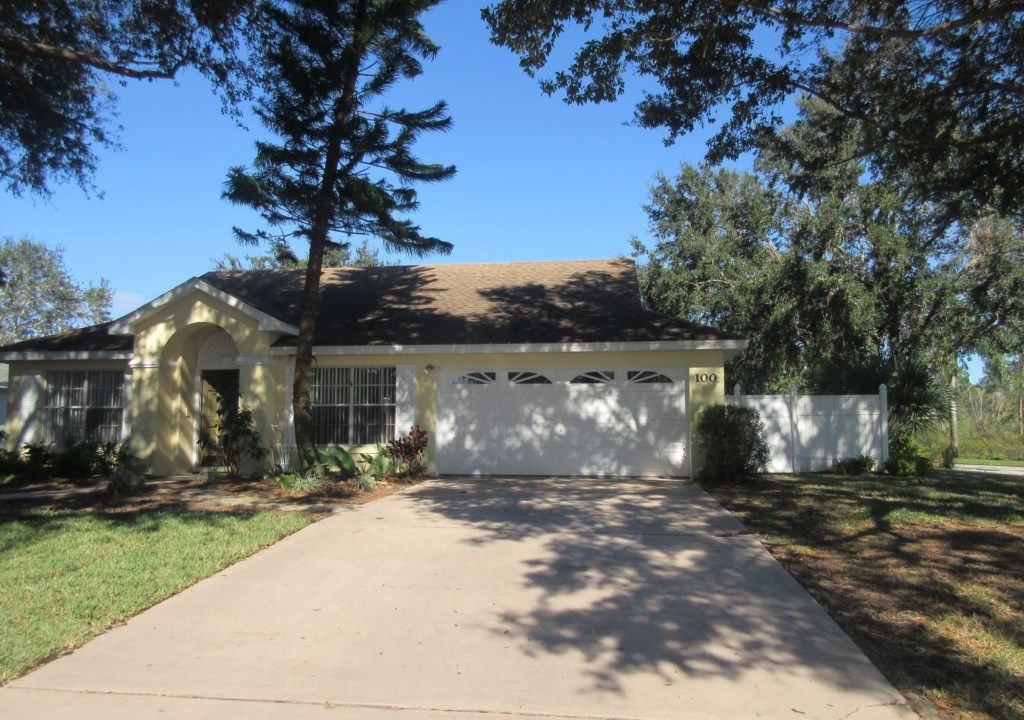 Photo of Buildings in Sunridge Woods