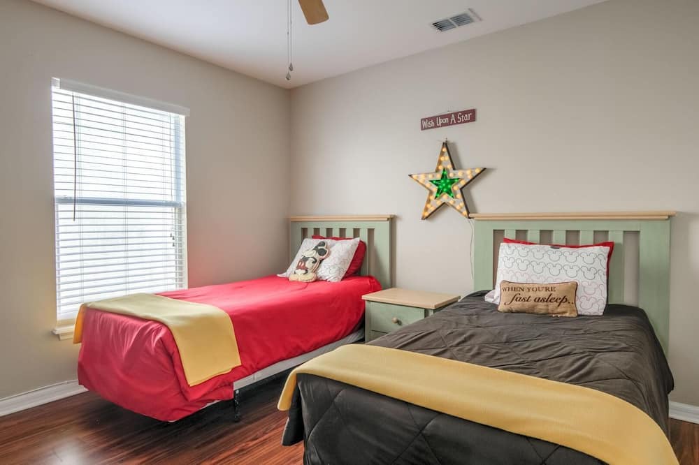 Photo of Bedroom in Clear Creek