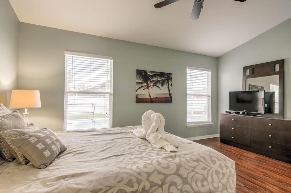 Photo of Bedroom in Clear Creek