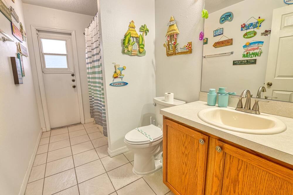 Photo of Bathroom in Sunridge Woods