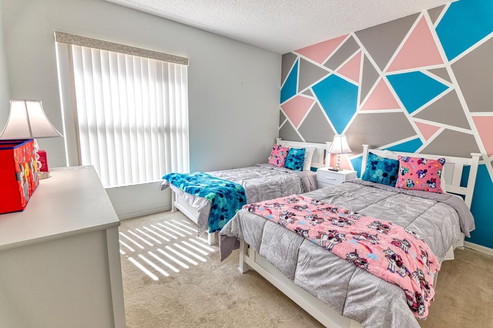 Photo of Bedroom in Sunridge Woods