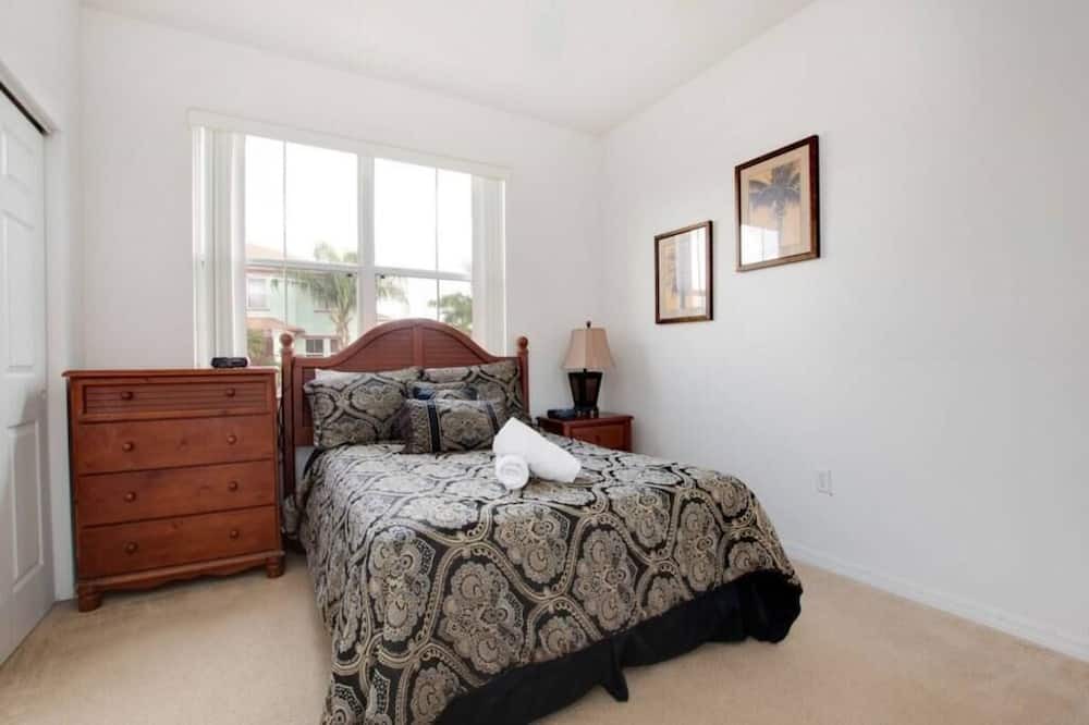 Photo of Bedroom in Windwood Bay