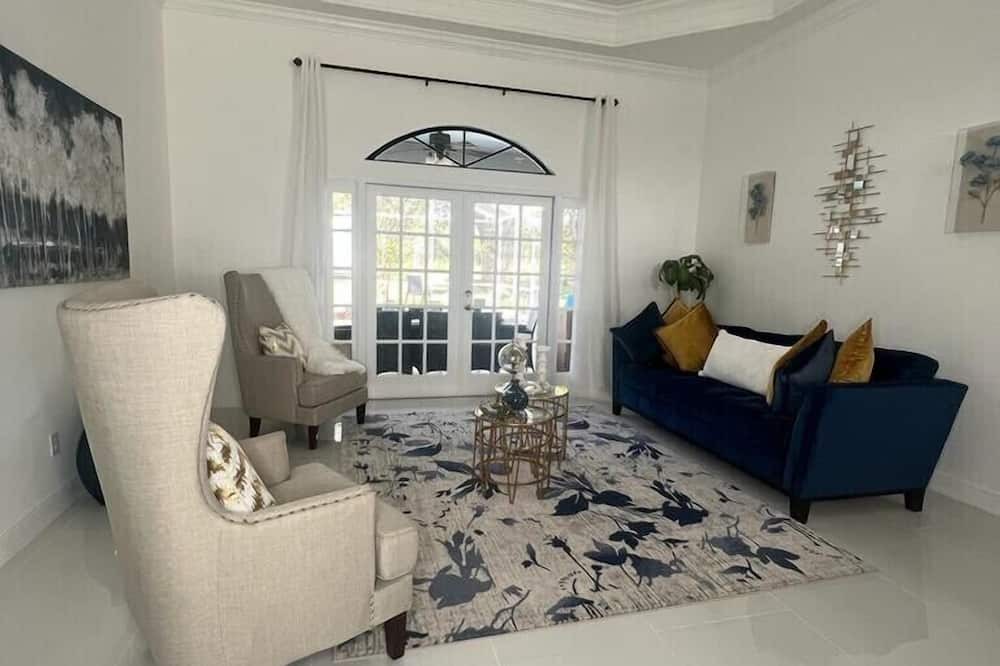 Photo of Bedroom in Orlando