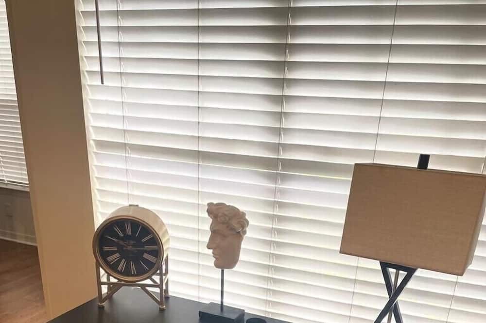 Photo of Bedroom in Airport North