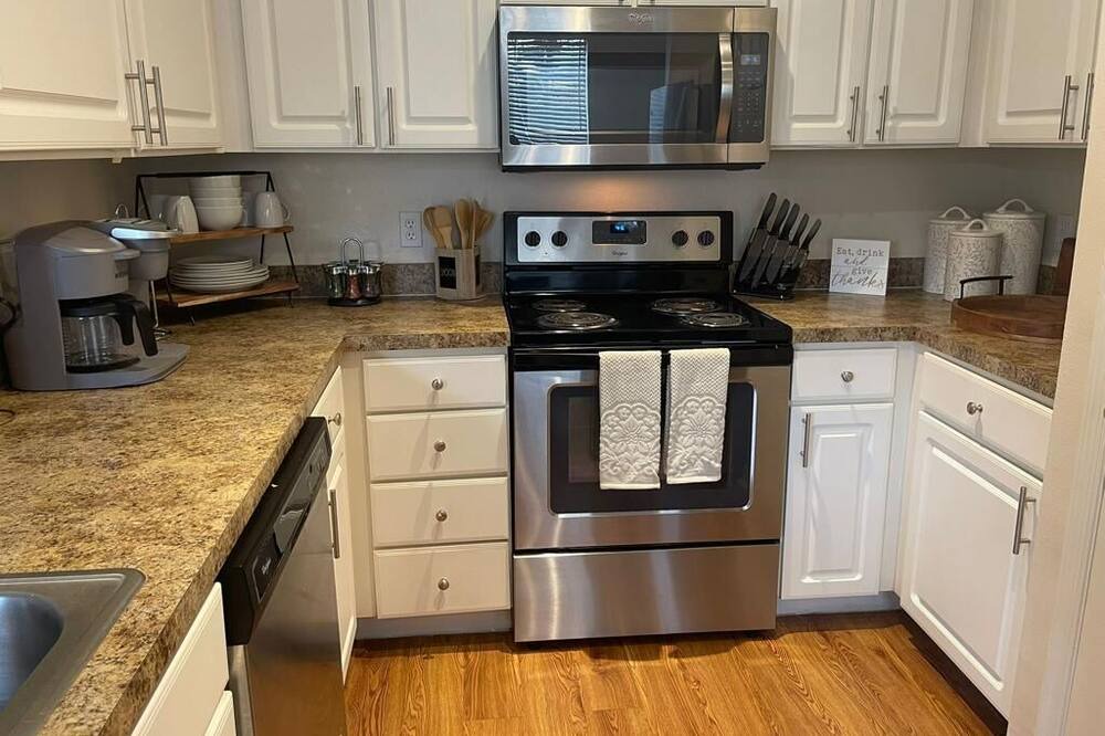 Photo of Kitchen in Airport North
