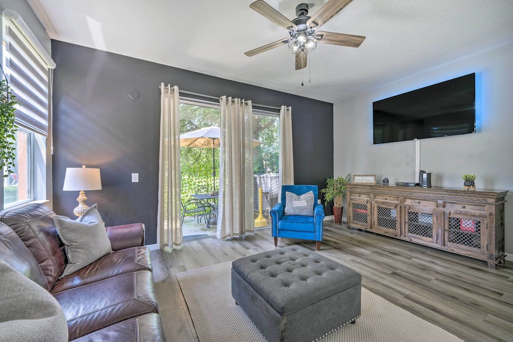 Photo of Bedroom in Crestwynd Bay