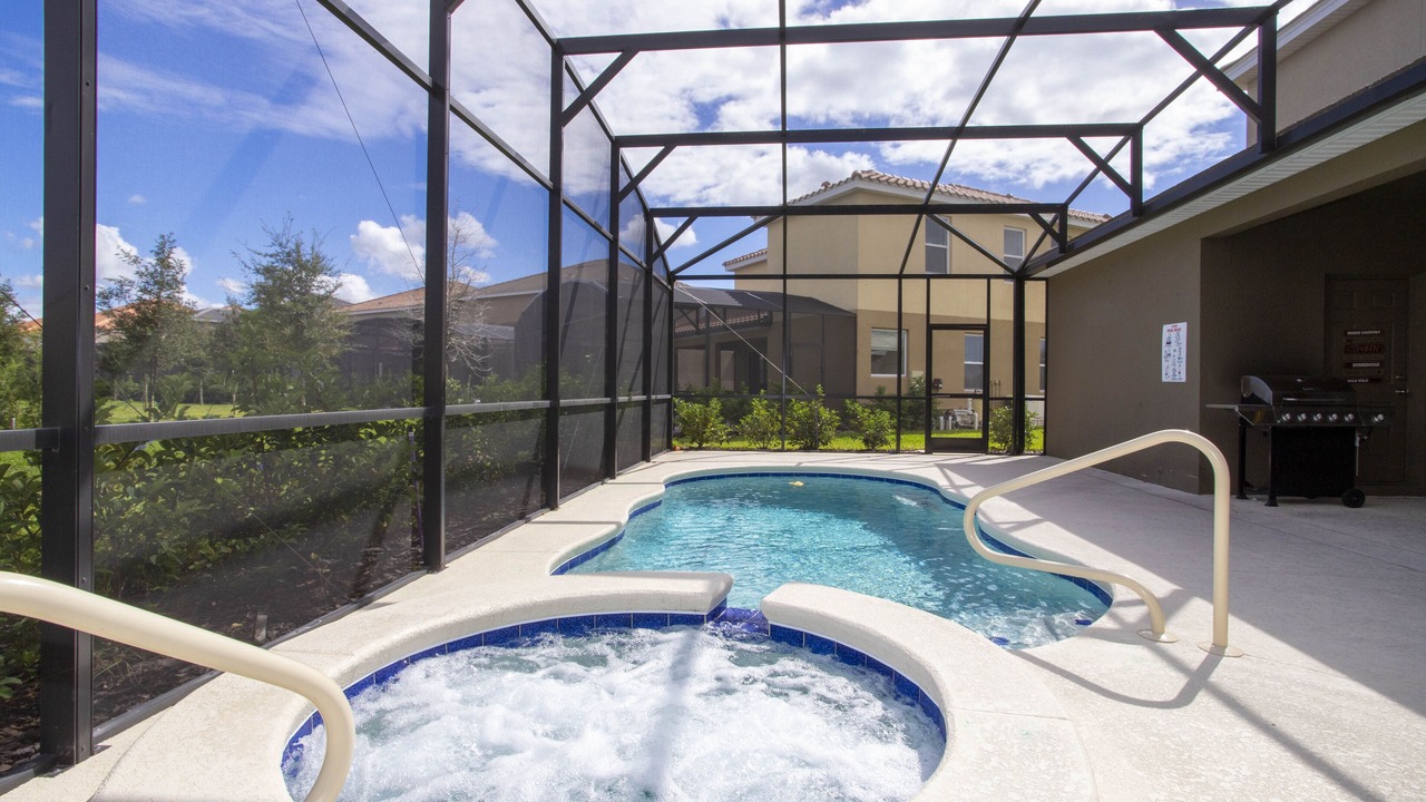 Photo of Outdoor in Loughman