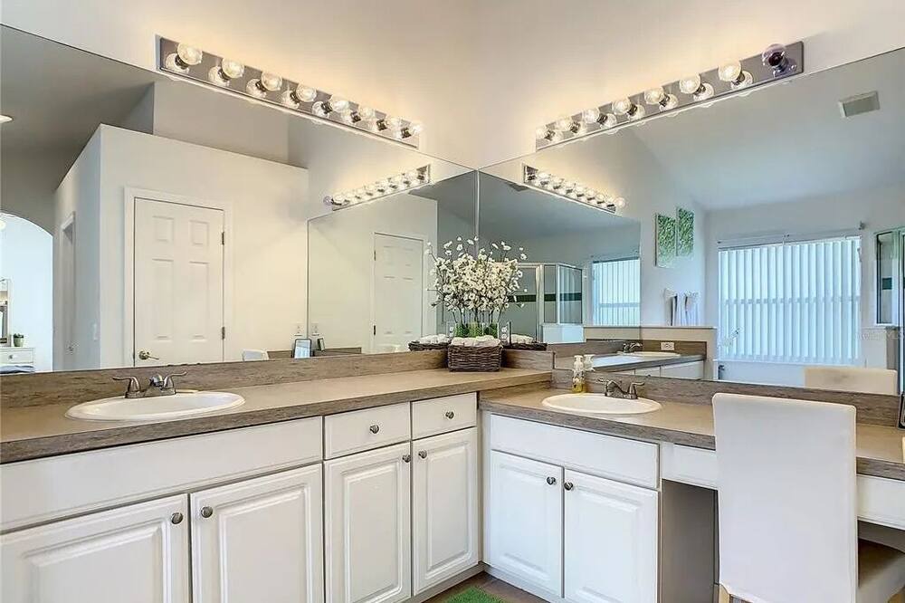Photo of Bathroom in Cumbrian Lakes