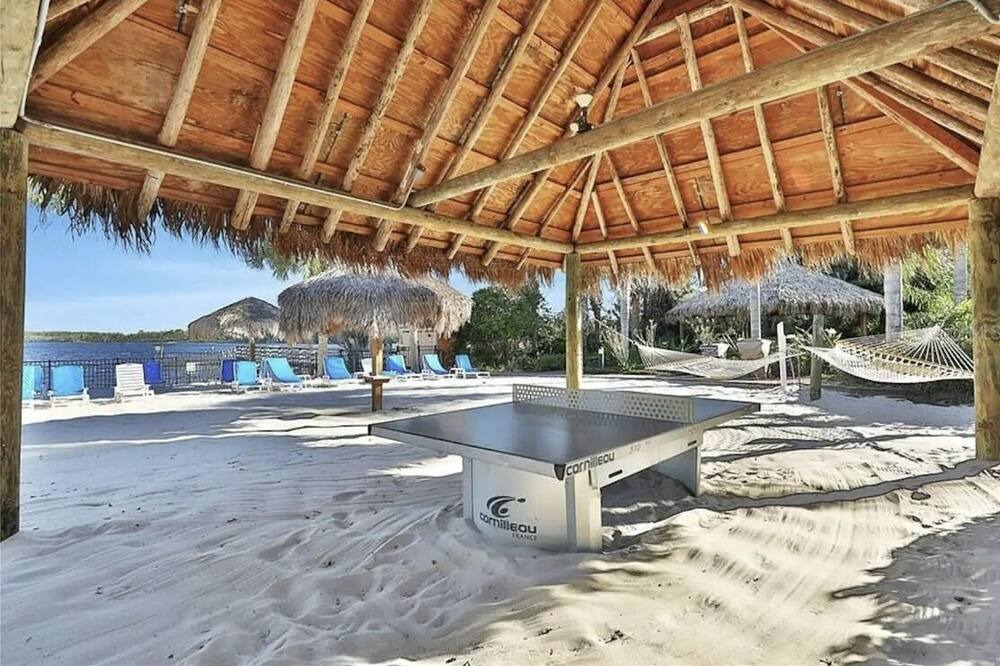 Photo of Patio Balcony in Bahama Bay