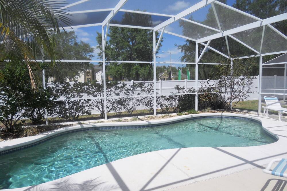 Photo of Outdoor in Sunrise Lakes
