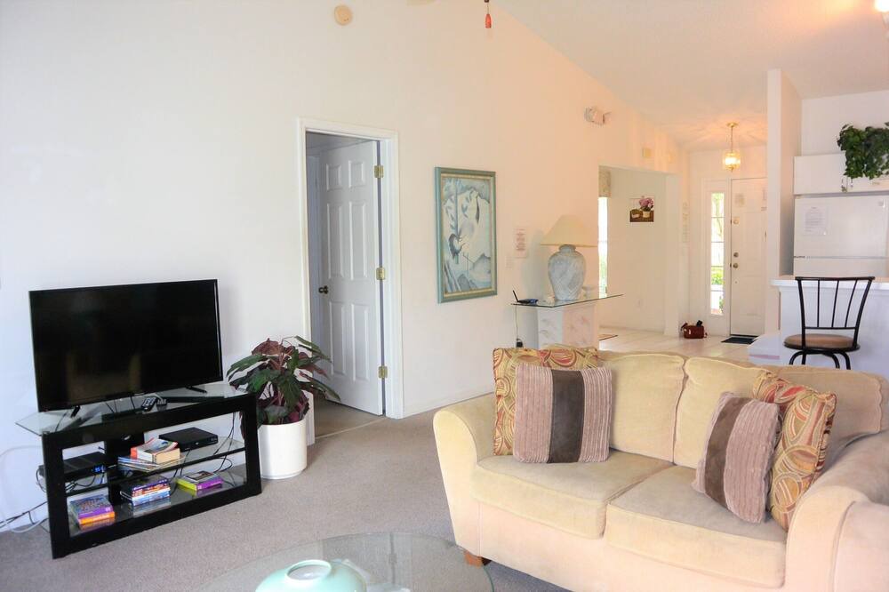Photo of Livingroom in Sunrise Lakes