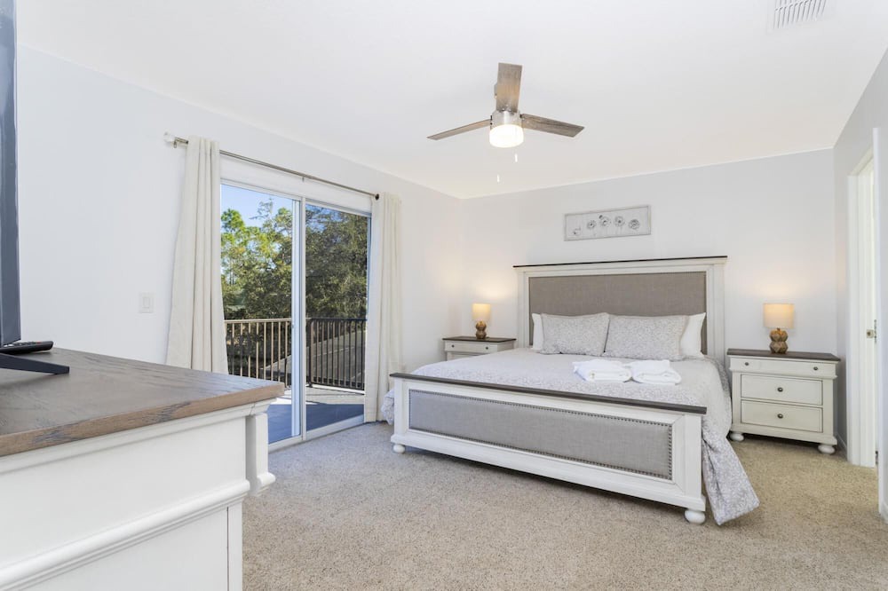 Photo of Bedroom in Lake Wilson Preserve