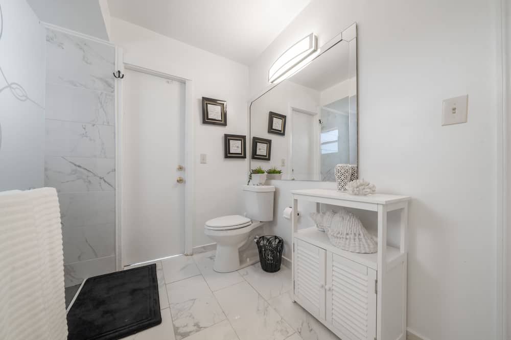 Photo of Bathroom in Indian Ridge