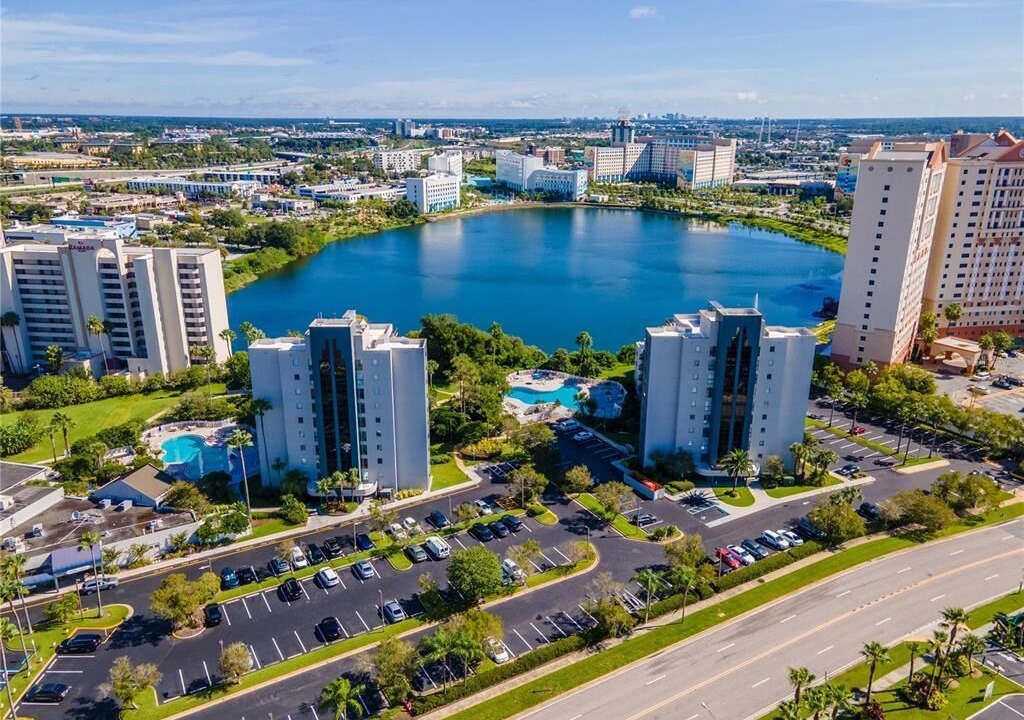 Photo of Outdoor in Florida Center