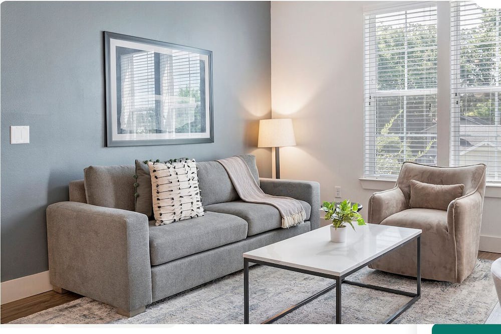 Photo of Livingroom in College Park