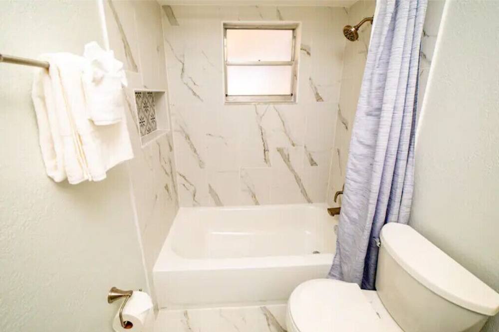 Photo of Bathroom in Oak Ridge