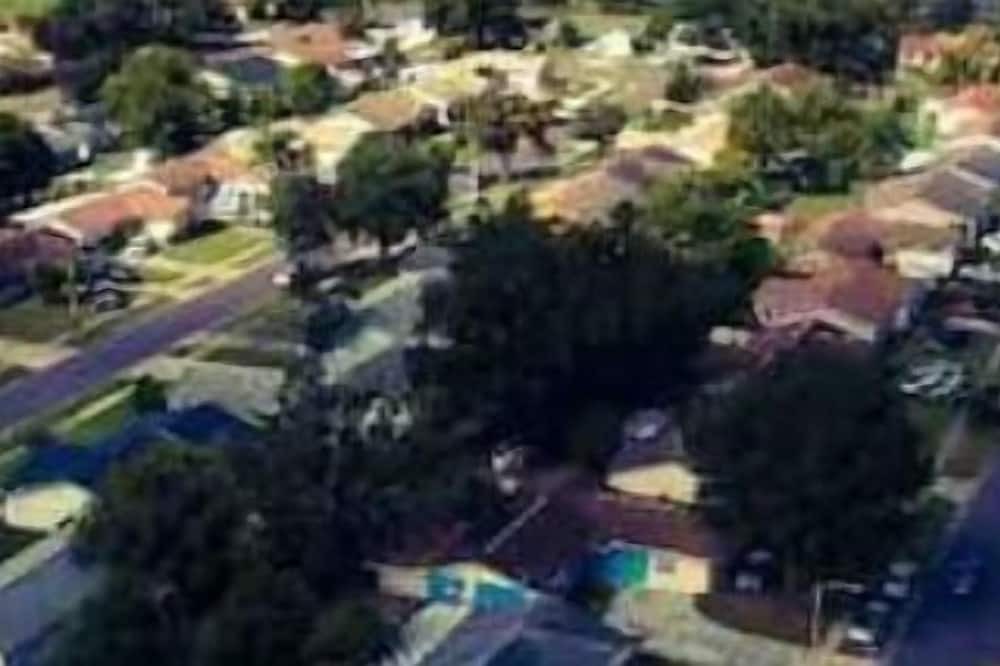 Photo of Others in Oak Ridge