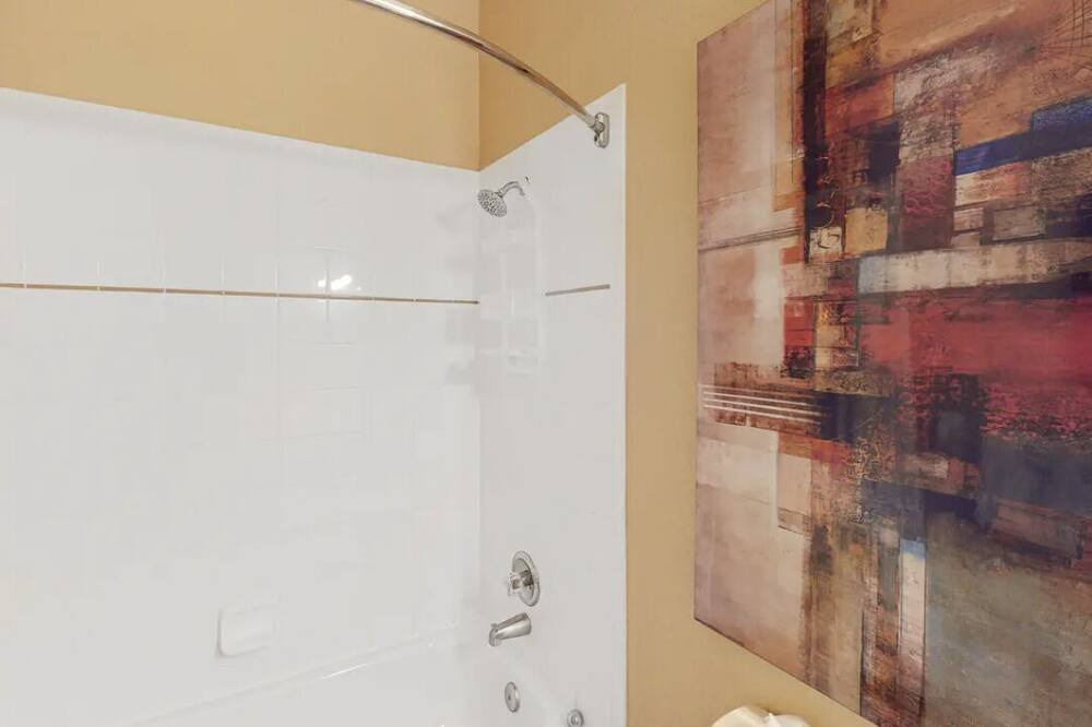 Photo of Bathroom in Bahama Bay