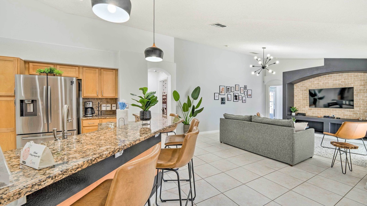 Photo of Others in Orange Tree