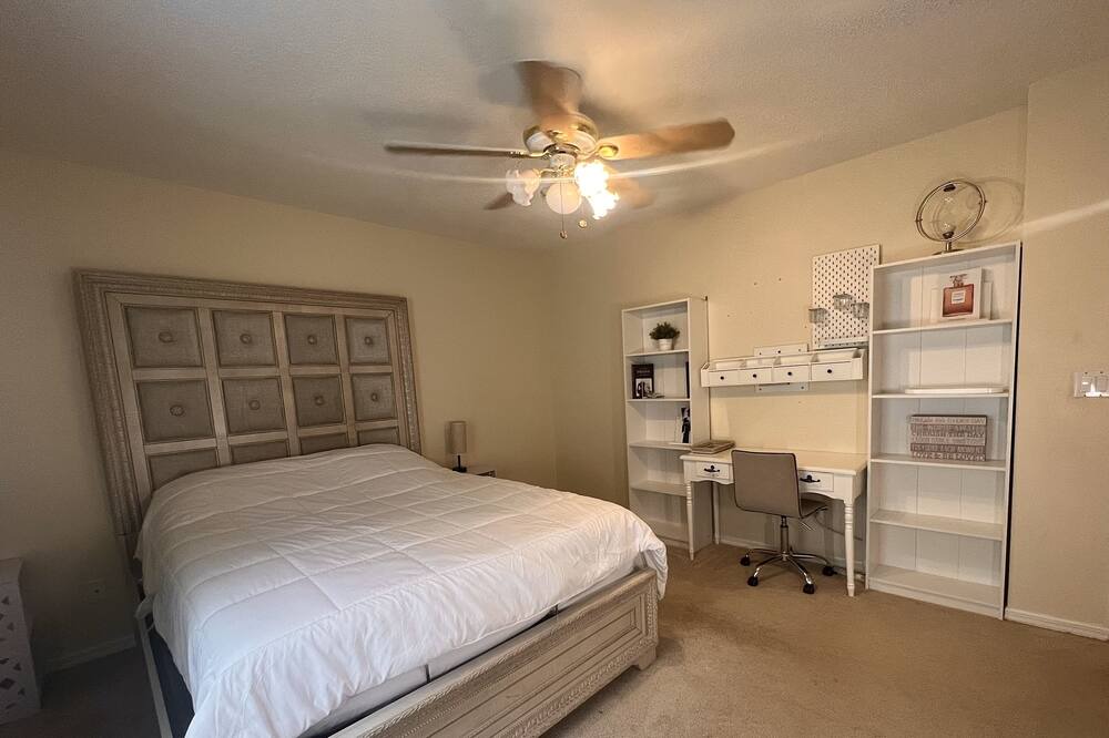 Photo of Bedroom in Ocoee