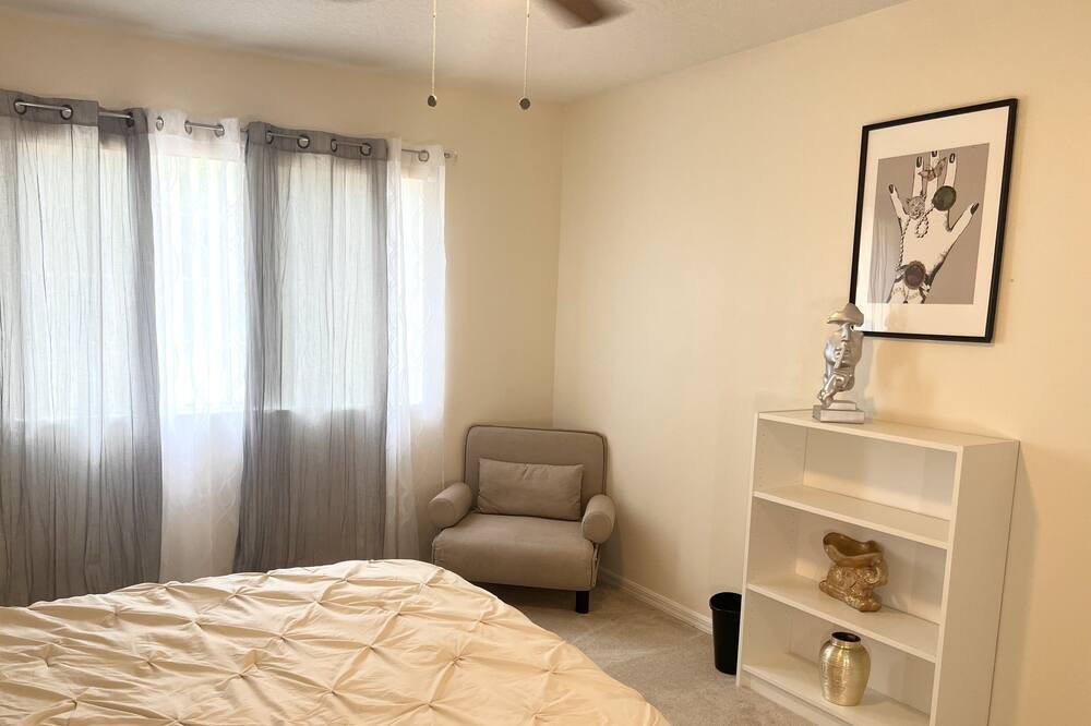 Photo of Bedroom in Ocoee