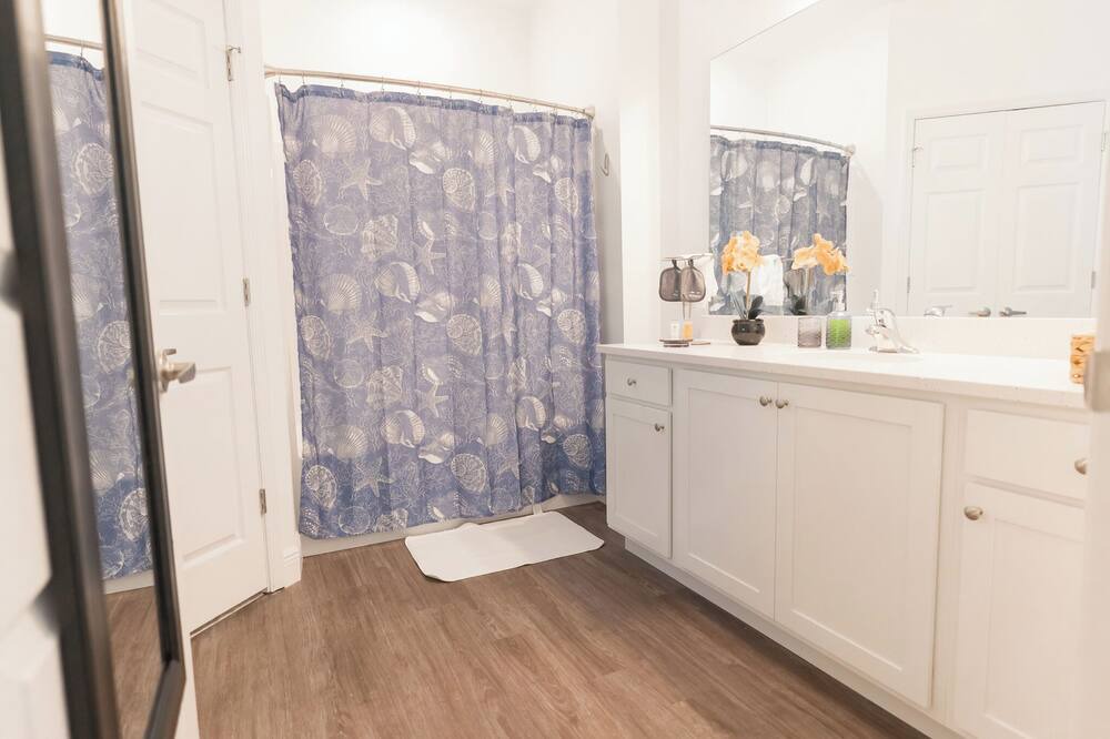 Photo of Bathroom in Kissimmee