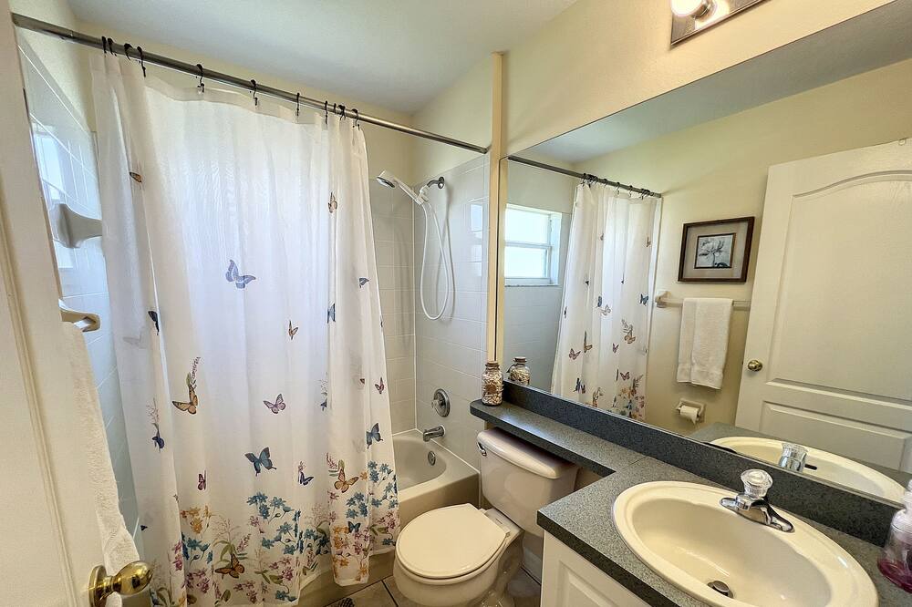 Photo of Bathroom in Tuscan Ridge
