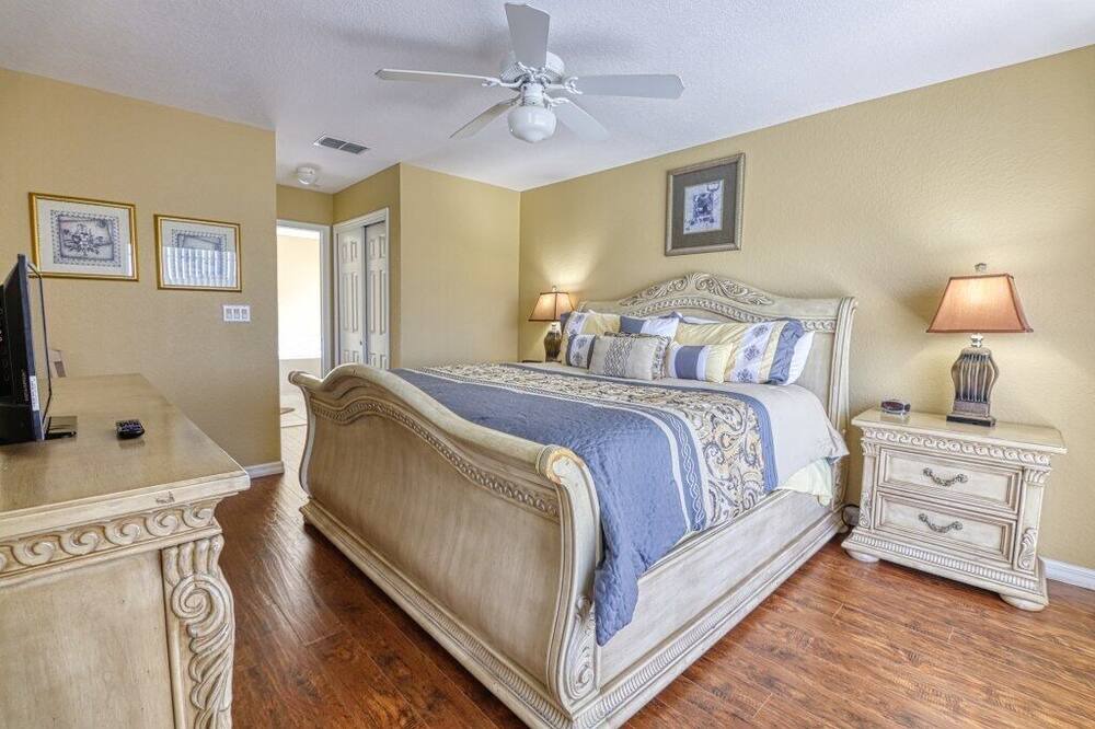 Photo of Others in Pinewood Country Estates