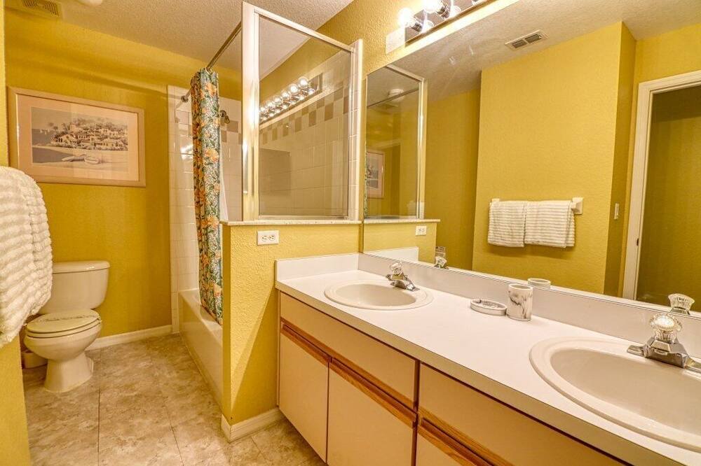 Photo of Others in Pinewood Country Estates