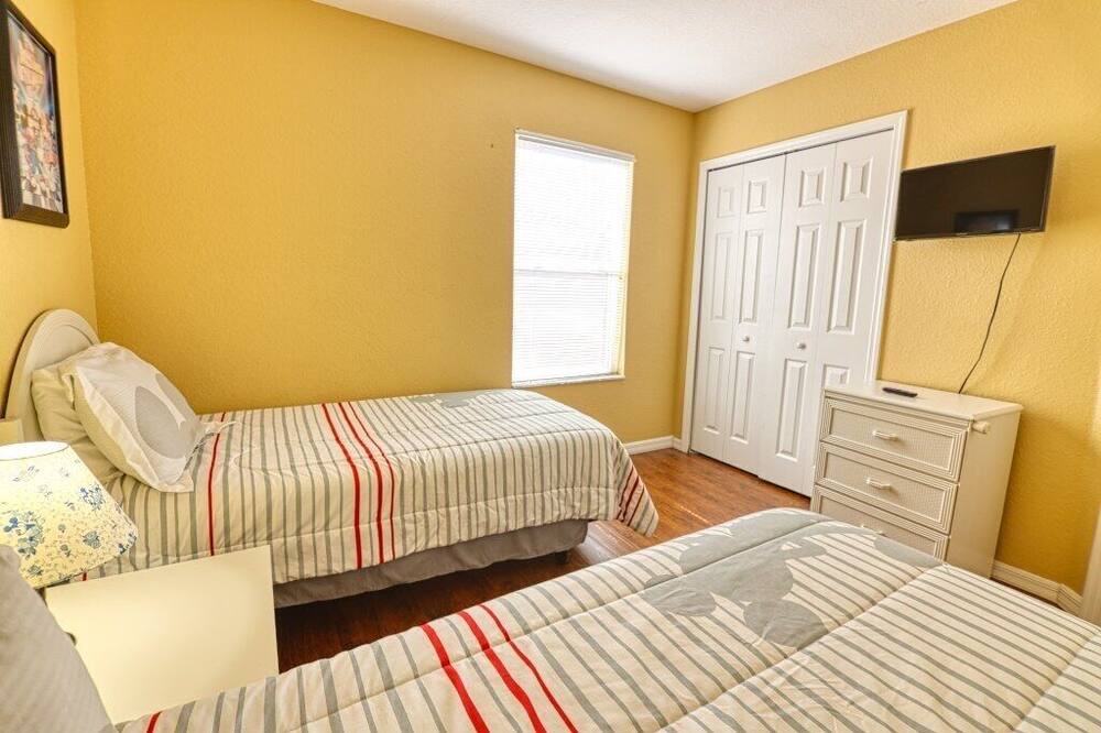 Photo of Others in Pinewood Country Estates