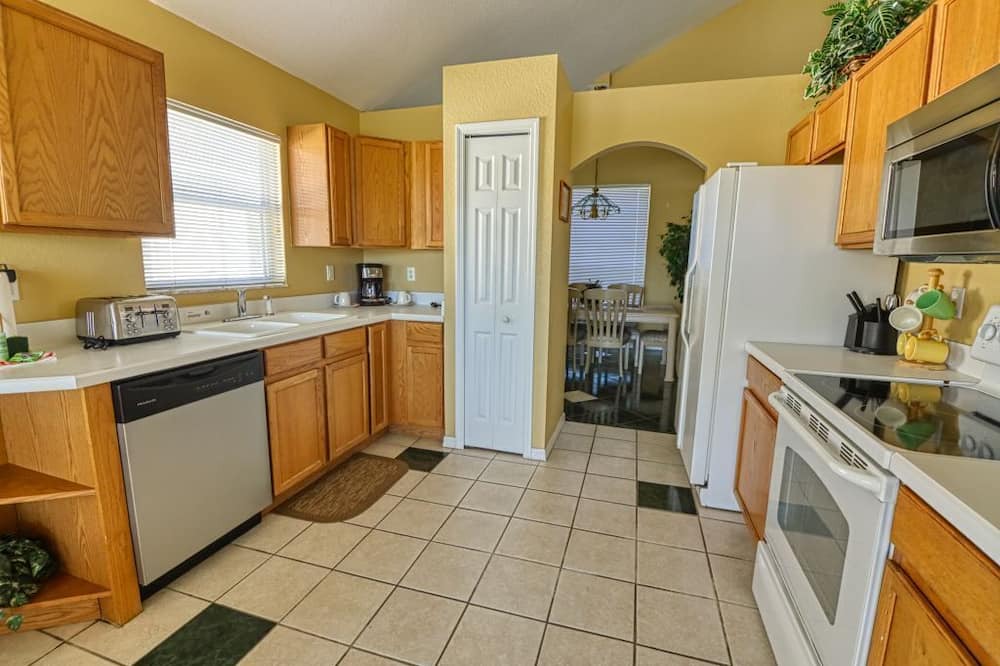 Photo of Others in Pinewood Country Estates