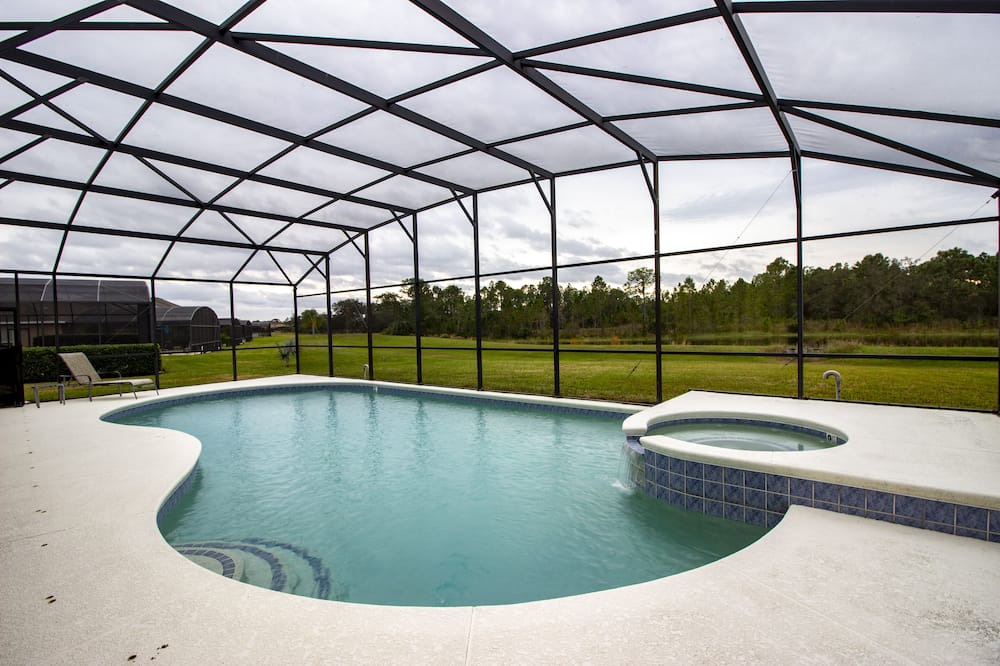 Photo of Outdoor in Watersong