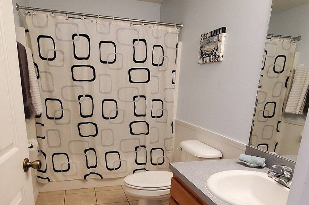 Photo of Bathroom in Lake Wilson Preserve
