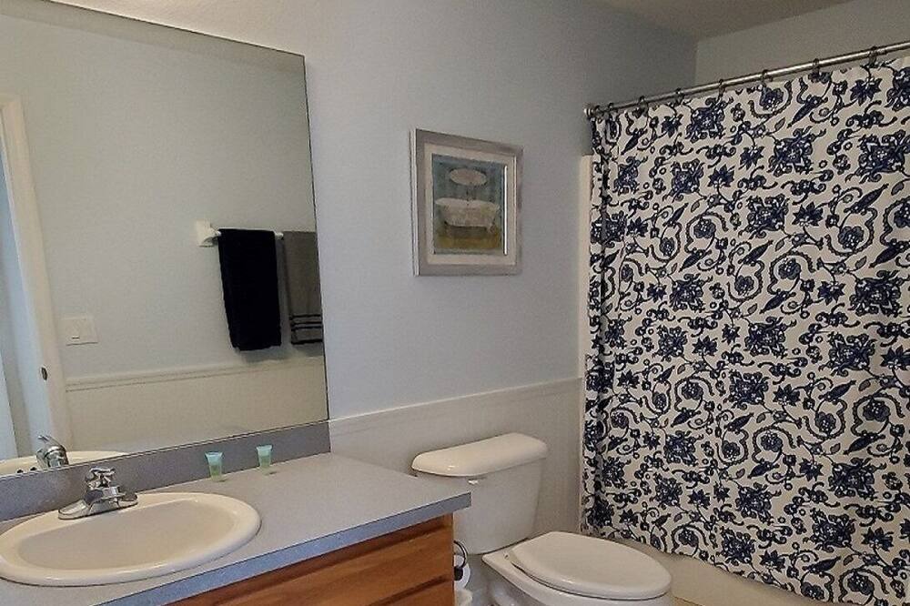 Photo of Bathroom in Lake Wilson Preserve