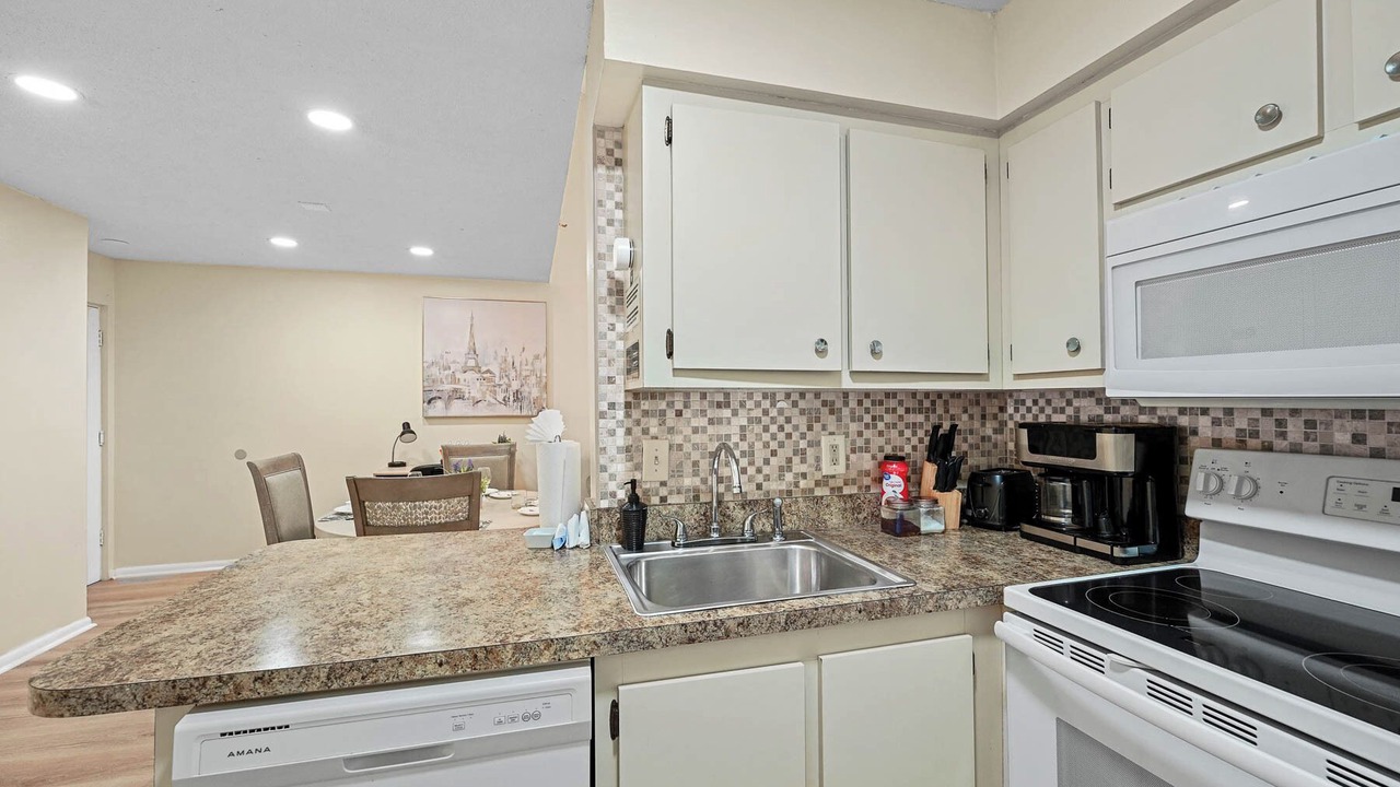 Photo of Kitchen in Ventura