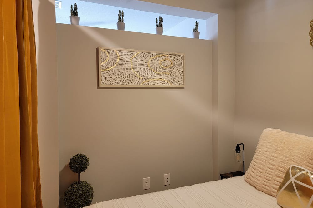 Photo of Bedroom in Northwest Orlando
