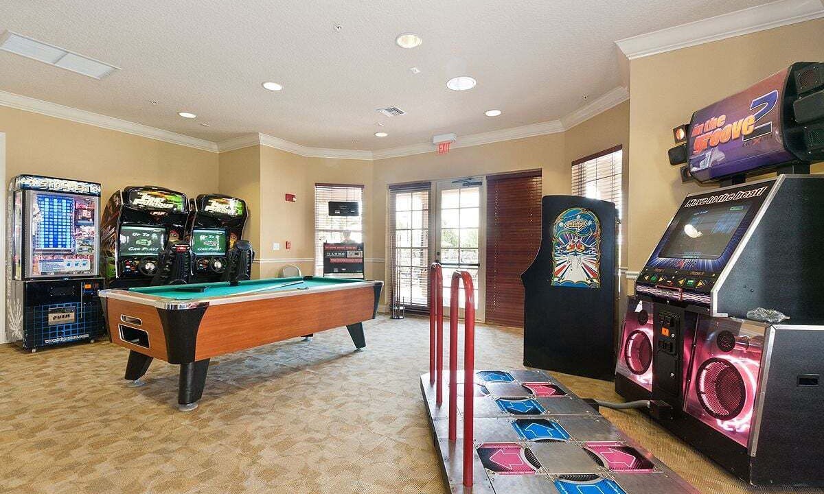 Photo of Bedroom in Florida Center